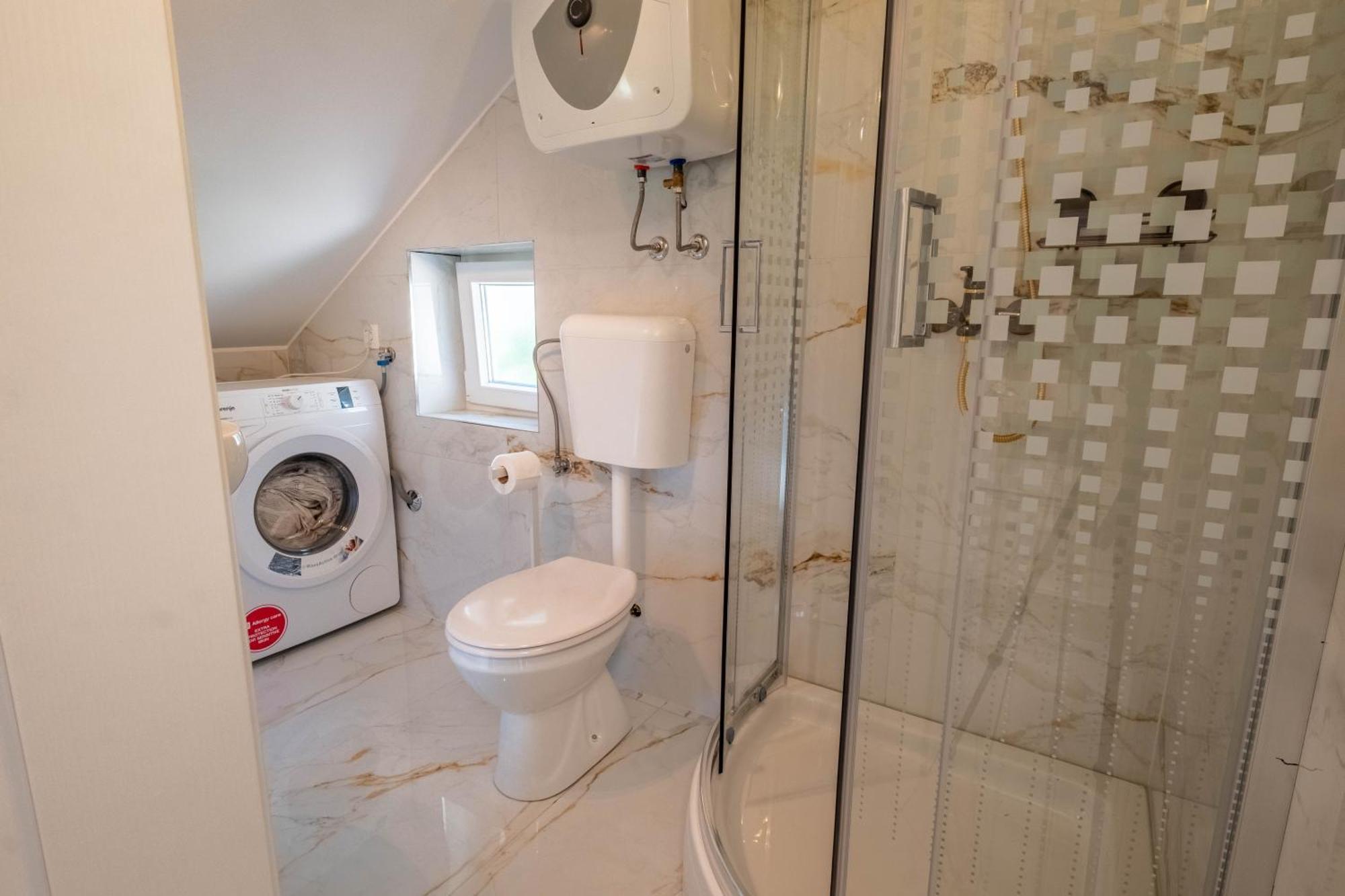 Premium Relax Rooms Novi Vinodolski Extérieur photo