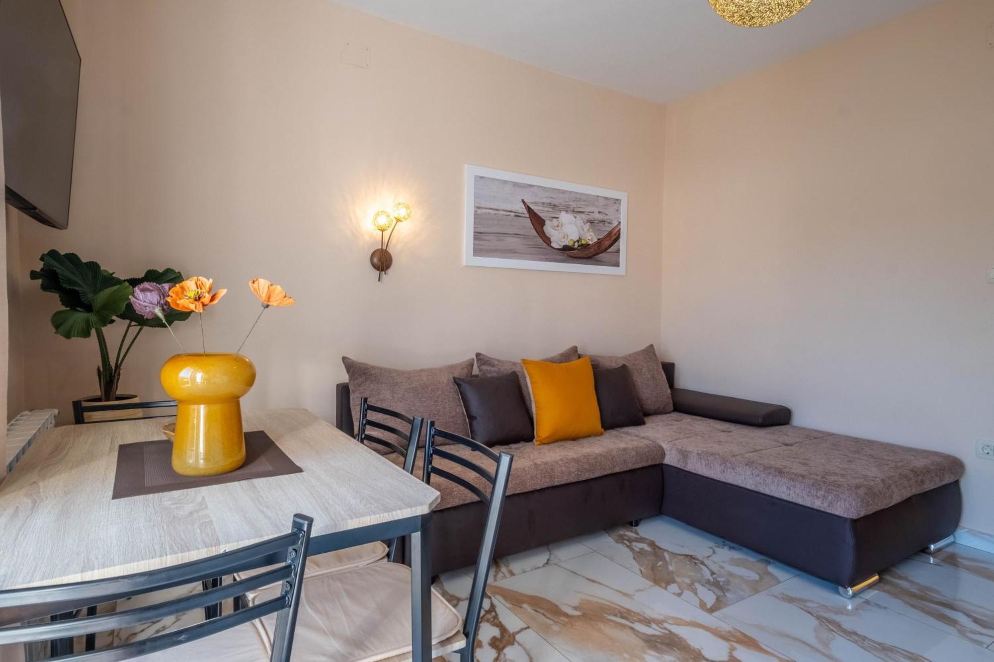 Premium Relax Rooms Novi Vinodolski Extérieur photo